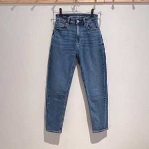 American Eagle Mom Jeans